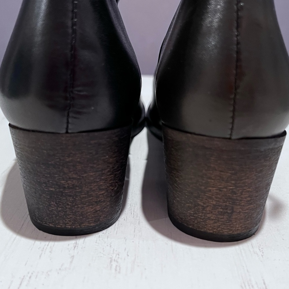 NWT. Cumbia Black Chunky Heeled Leather Boots - Picture 5 of 10